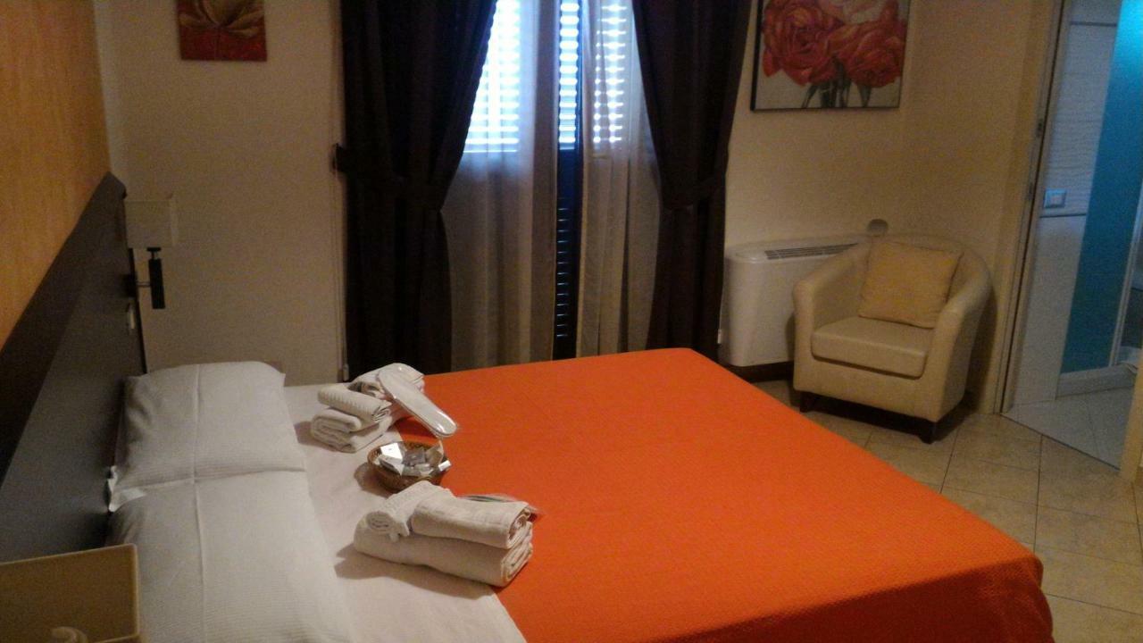 La Terrazza B&B Rossano Bagian luar foto